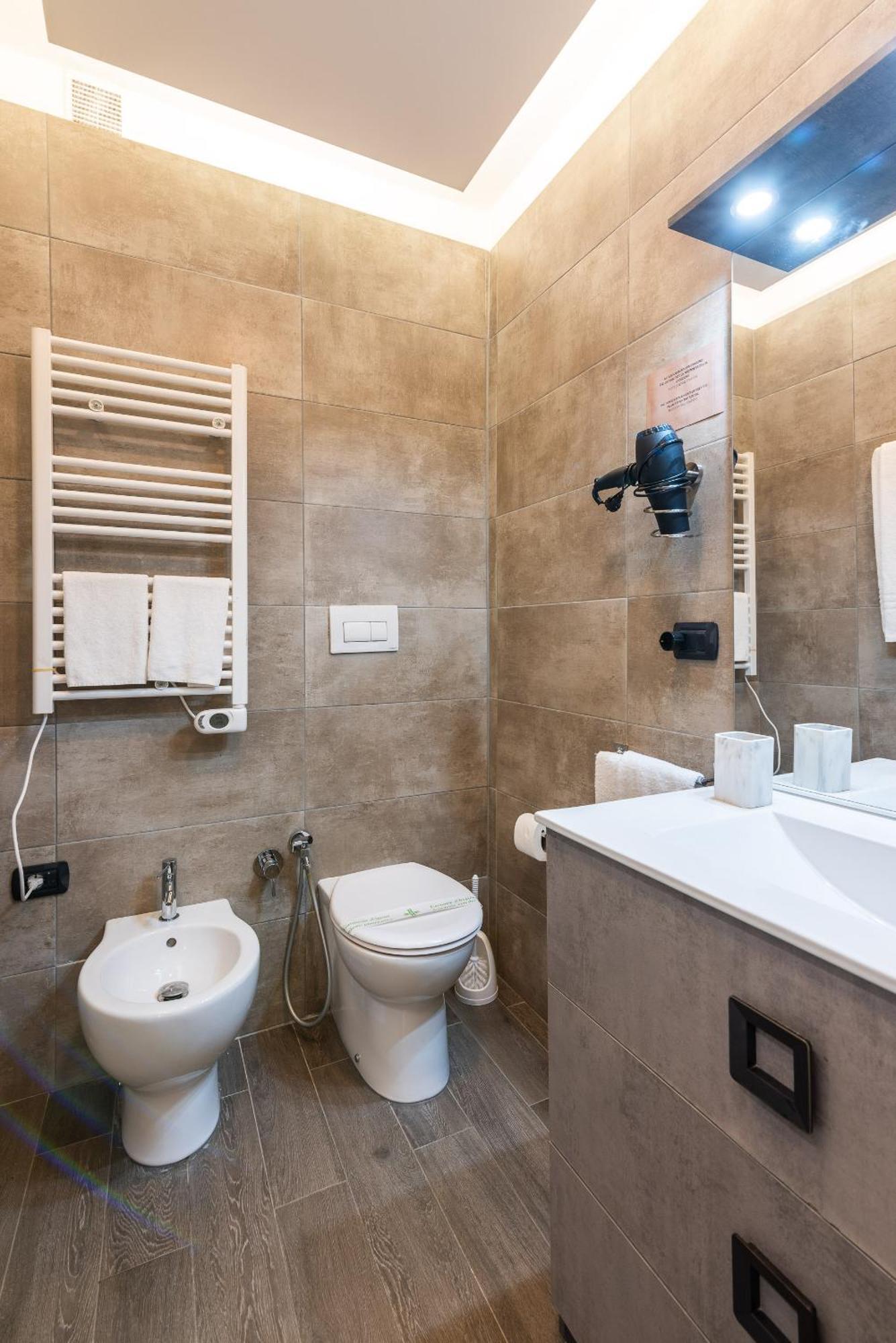 Double L Luxury Suite Μιλάνο Εξωτερικό φωτογραφία