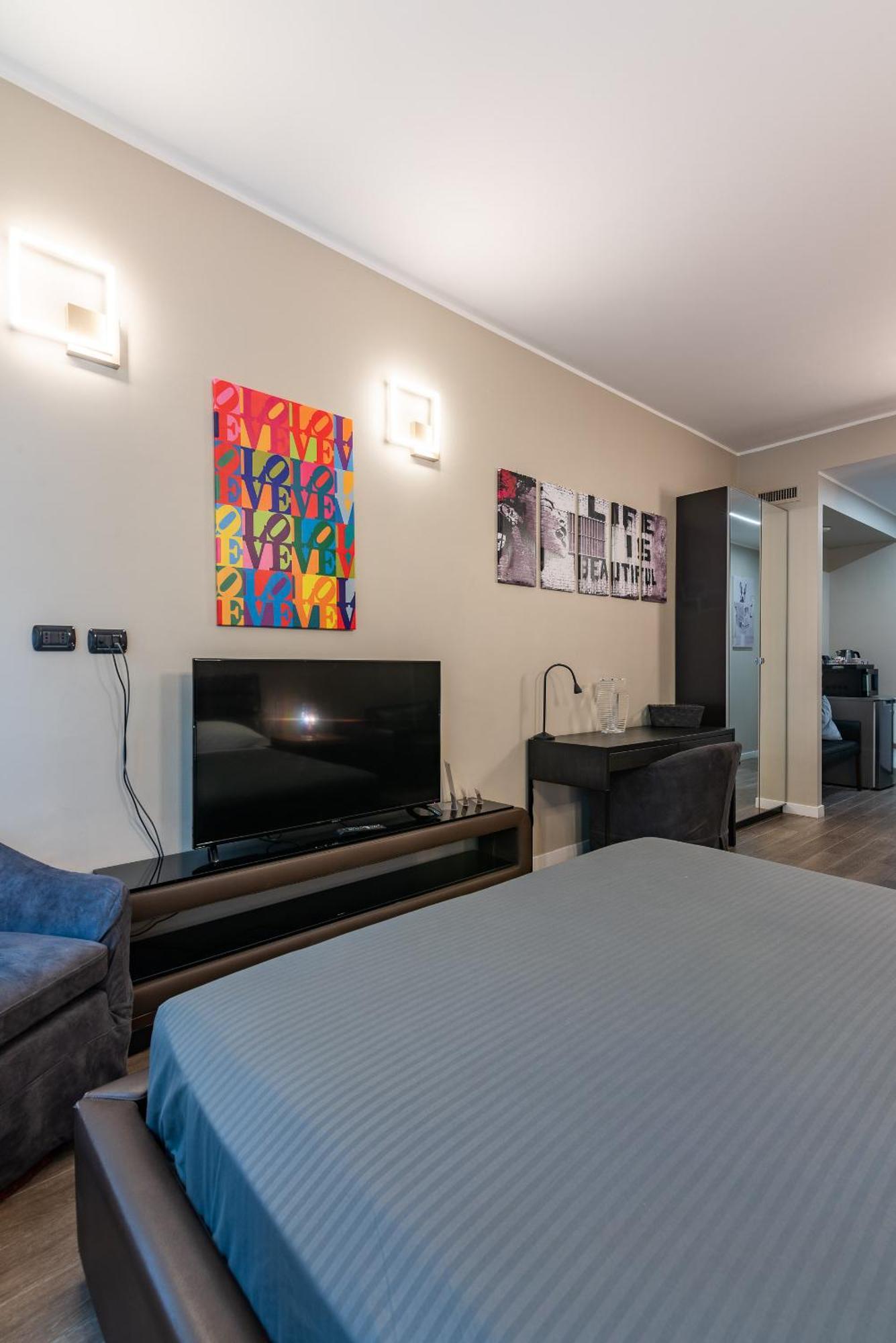 Double L Luxury Suite Μιλάνο Εξωτερικό φωτογραφία